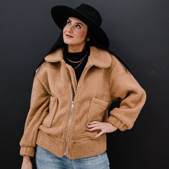 Zip Up Dropped Shoulder Teddy Jacket with Pockets - Picture 3 of 5